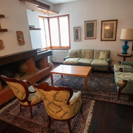 Casa Travi Gæstehus *